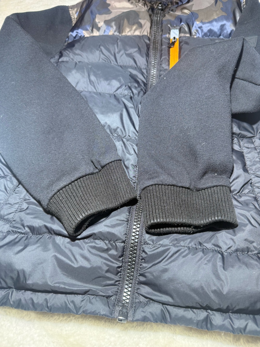Michael Kors Boys Puffer Jacket black/camo Camo Zip Lined Down Fill Hood 14/16 - Picture 5 of 12
